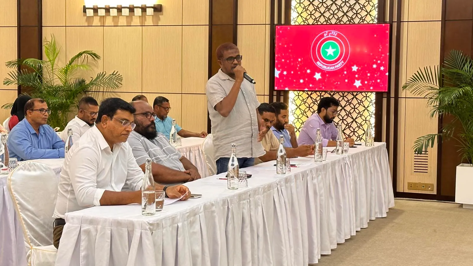 ފަޅު ވިއްކިޔަ ނުދީ ހުއްޓުވަނީ ރައީސް އޮފީހުގެ ވެރިން އެންޓިކޮރަޕްޝަން ކޮމިޝަނަށް އަންގައިގެން: ނިހާން