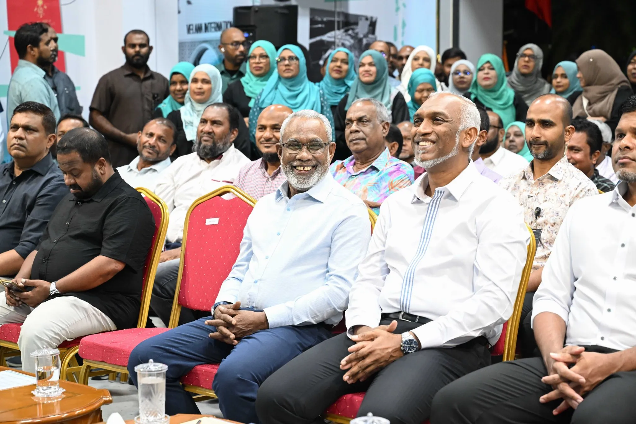 މިތިބީ ރައީސް ޑރ. މުޙައްމަދު މުޢިއްޒާއެކު ސާބިތުވެ: އަބްދުއްރަހީމް