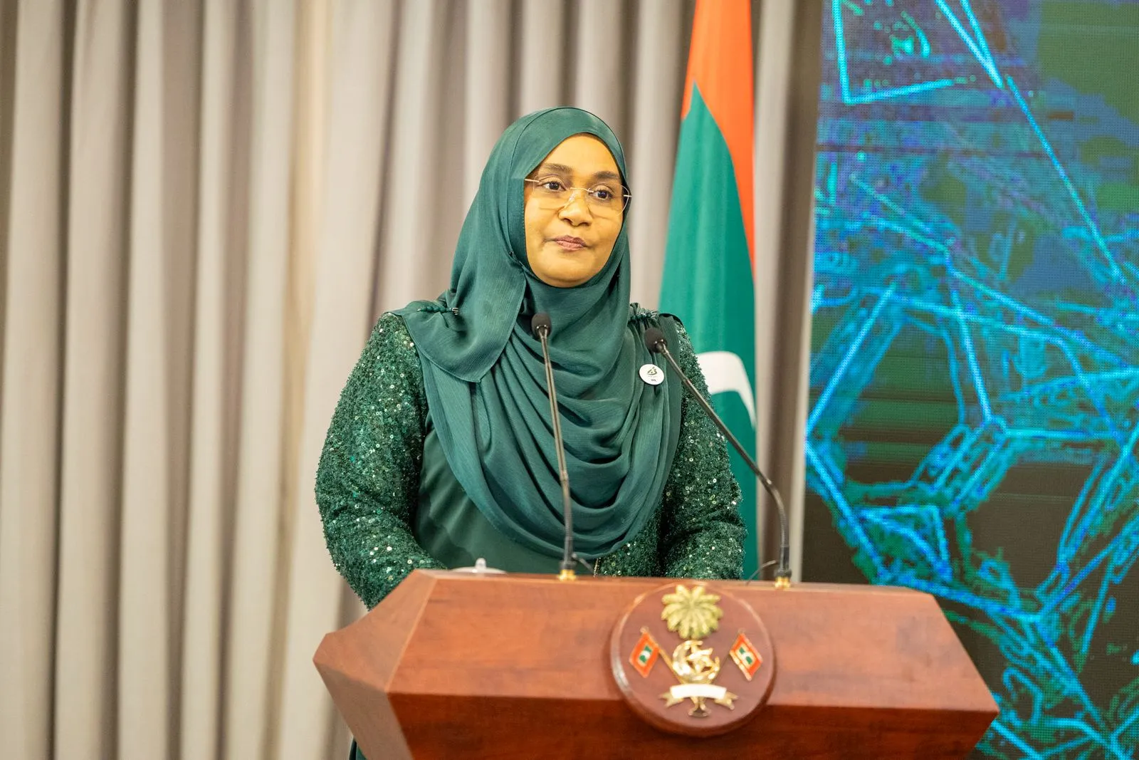 އަޅުގަނޑުމެން ވާންވީ އެހެން މީހުންގެ ވޭންތަކާއި ރިހުންތަކަށް އިހްތިރާމްކުރާ ބަޔަކަށް: މެޑަމް ސާޖިދާ