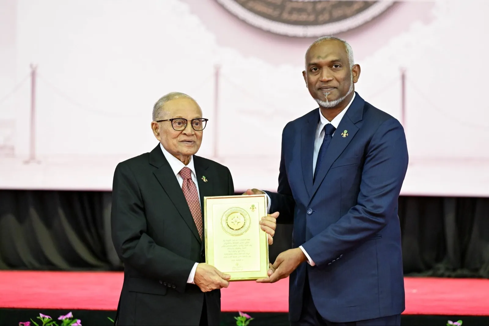 މި އައްޑަނަ ދިވެހި ރައްޔިތުންނަށް: ރައީސް މައުމޫނު
