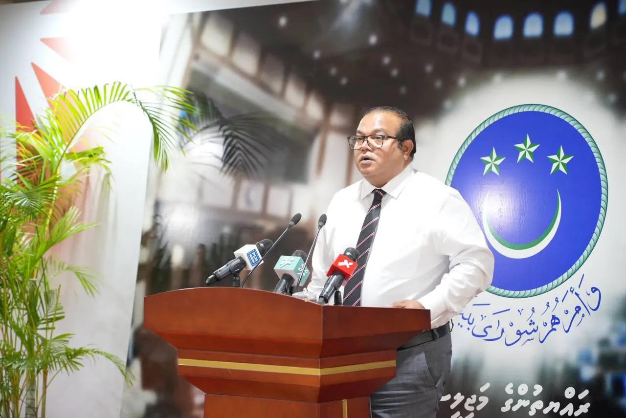 މަޖިލީހުގެ އެއްވެސް މަސައްކަތެއް ދެން ކުރެވޭނީ އީވާގެ އިތުބާރުނެތް މައްސަލަ ނިންމާފައި: އަސްލަމް