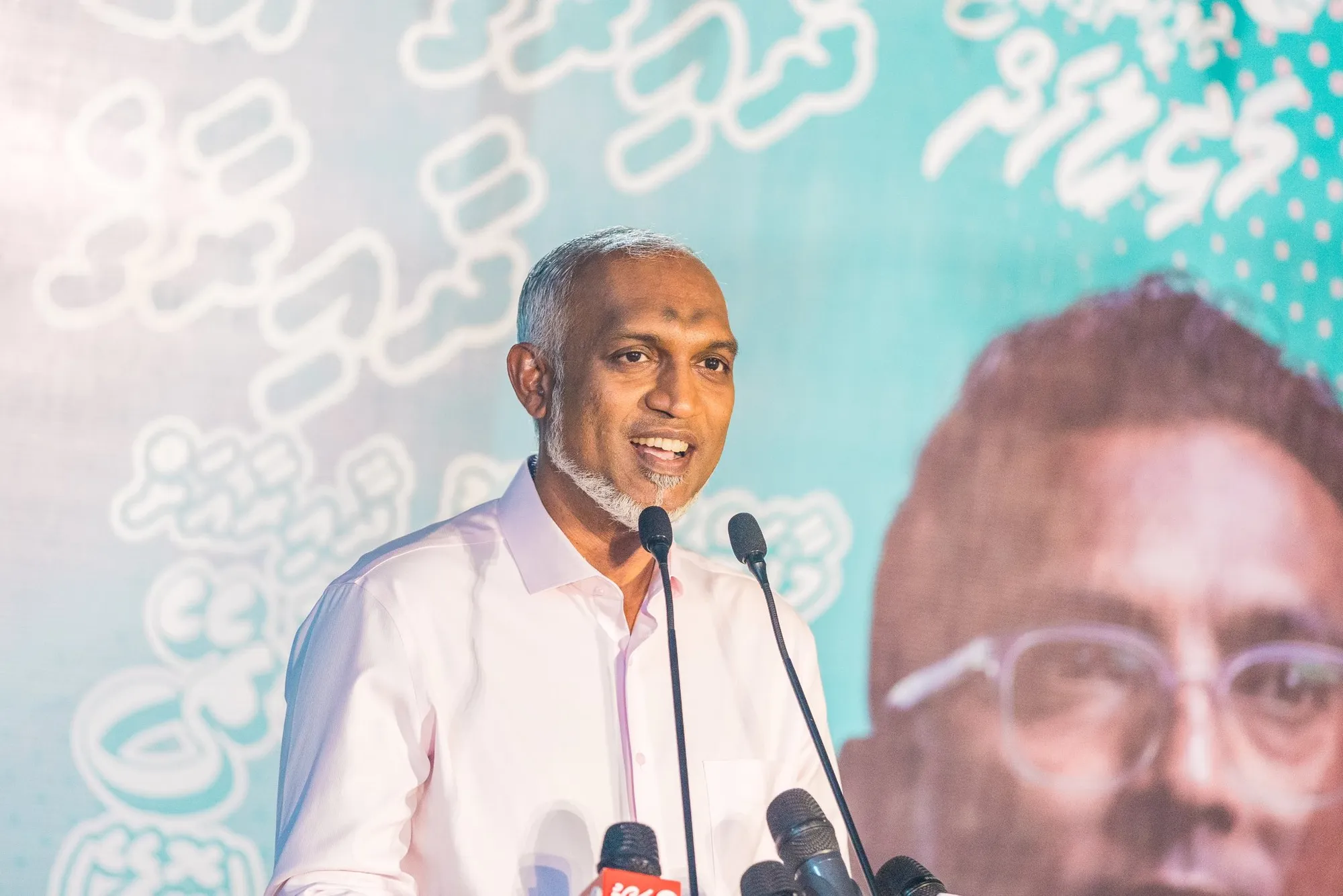 ރޭގެ ޖަލްސާގައި ރައީސް މުއިއްޒު ވާހަކަ ދައްކަވަނީ- ފޮޓޯ/ޕީއެންސީ
