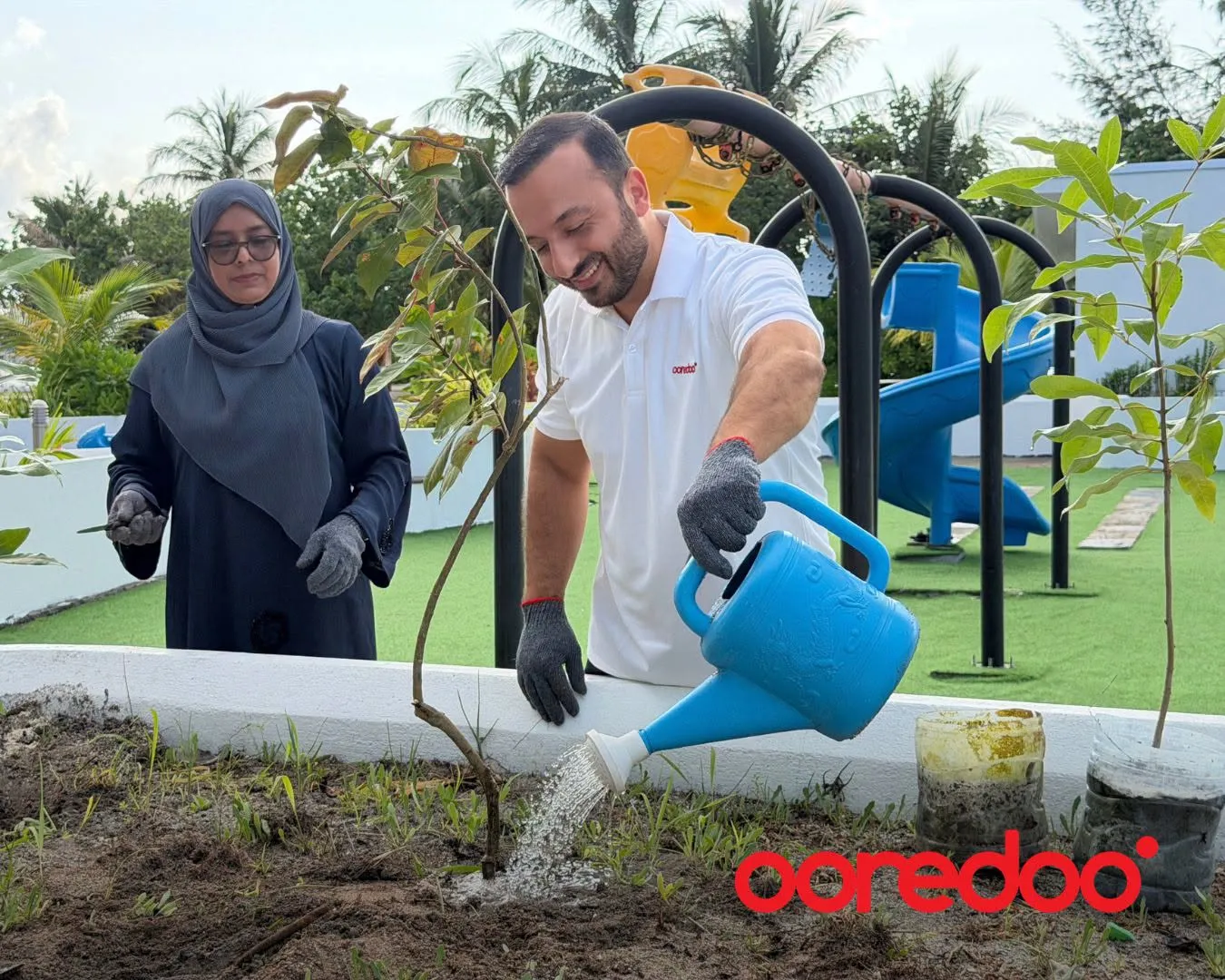 Ooredoo Maldives Continues ‘Grow with Ooredoo’ Initiative with Tree Planting in Dhiffushi