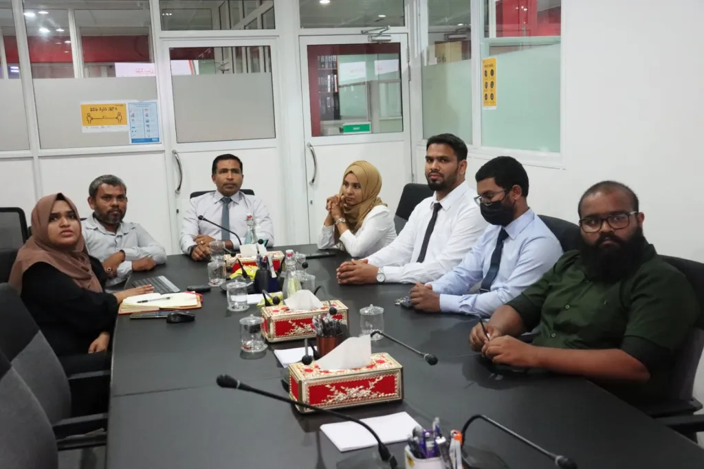މީޑިއާ ތަކުން ކެންޑިޑޭޓުންނަށް އެންޓި ކެންޕެއިން ނުކުރުމަށް އެމްއެމްސީން ގޮވާލައިފި!