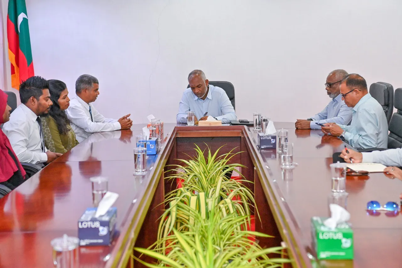 ހދ.ފިނޭ ރައްޔިތުންގެ ހުރި ކަންބޮޑުވުންތައް ރައީސުލްޖުމުހޫރިއްޔާ އާއި ހިއްސާކޮށްފި!
