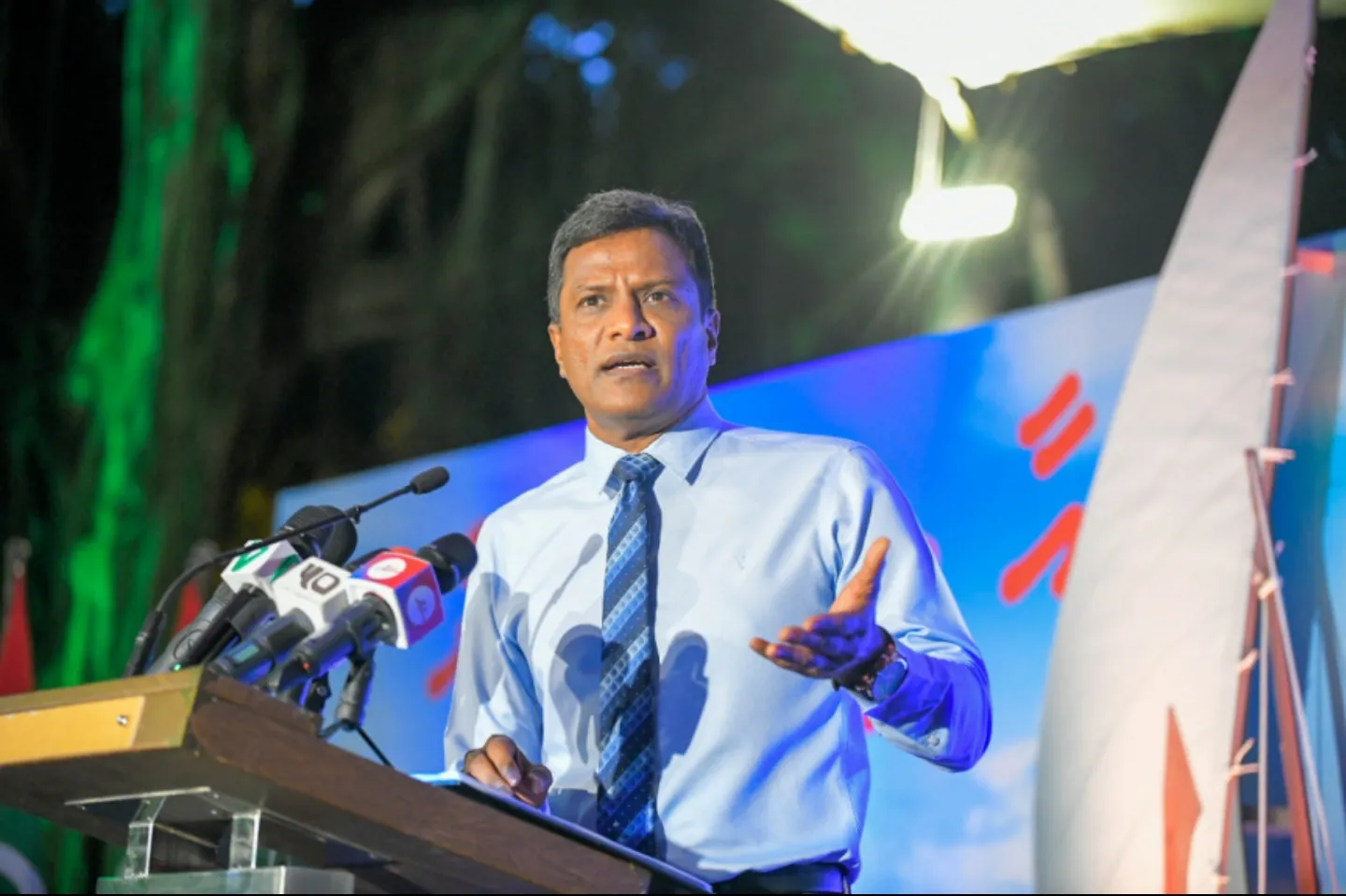 ދެވަނަ ބުރުގައި އެއްވެސް ކެންޑިޑޭޓަކަށް ތާއީދު ނުކުރުމަށް އުމަރު ނިންމައިފި