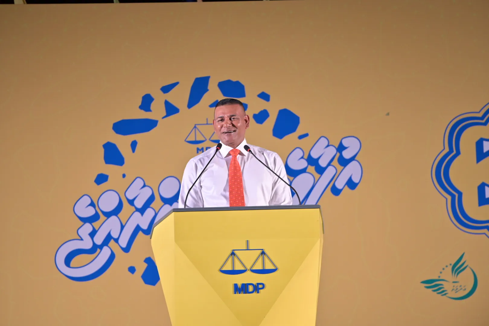 އިޤްތިޞާދު ދެގުނަ ކުރުމުގެ ޤާބިލިއްޔަތު ރައީސް ޞާލިޙްގެ އެބަހުރި: ސިޔާމް