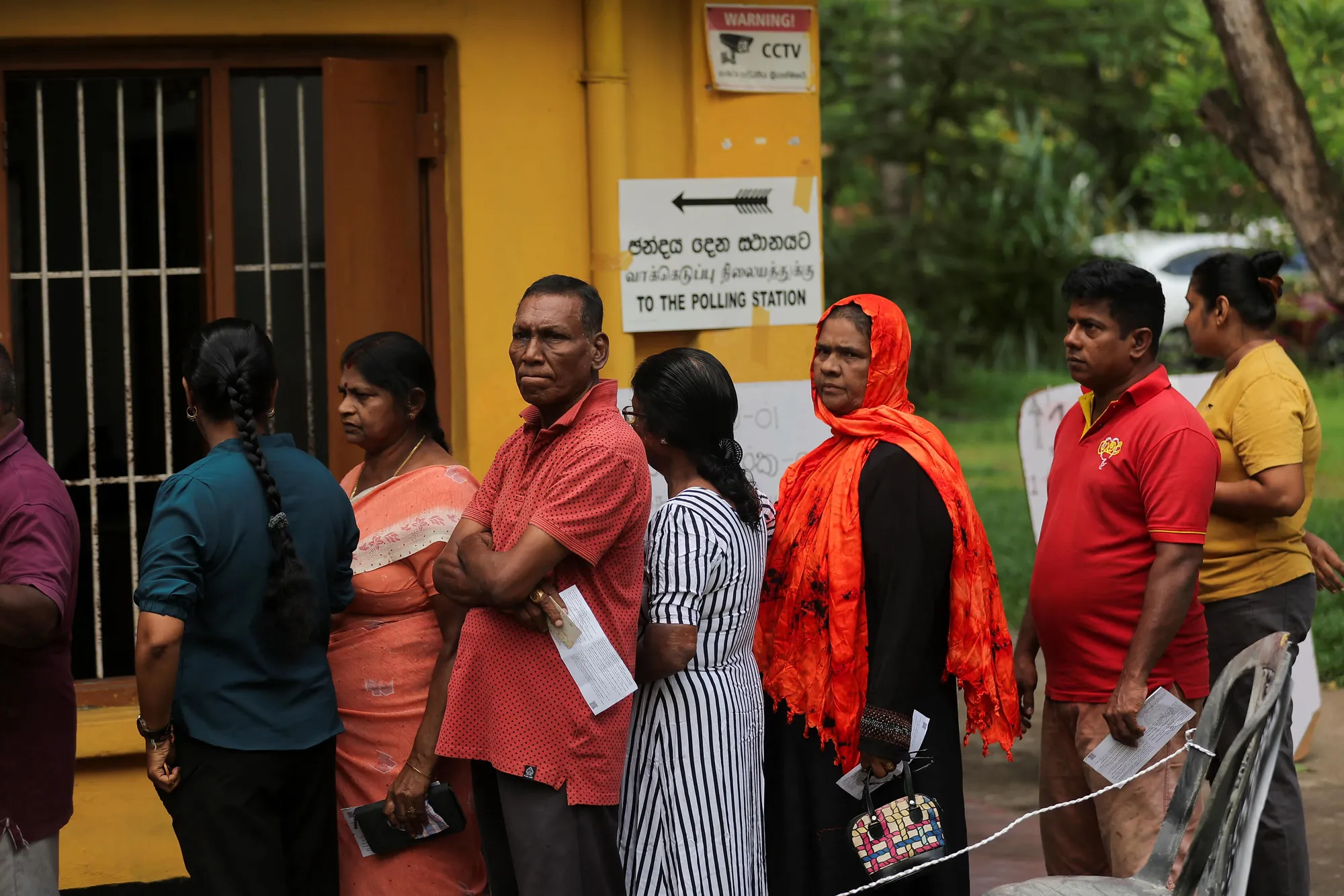 ސްރީލަންކާގެ ރިޔާސީ އިންތިހާބުގެ ތެރެއިން-- ފޮޓޯ: ރޮއިޓާސް