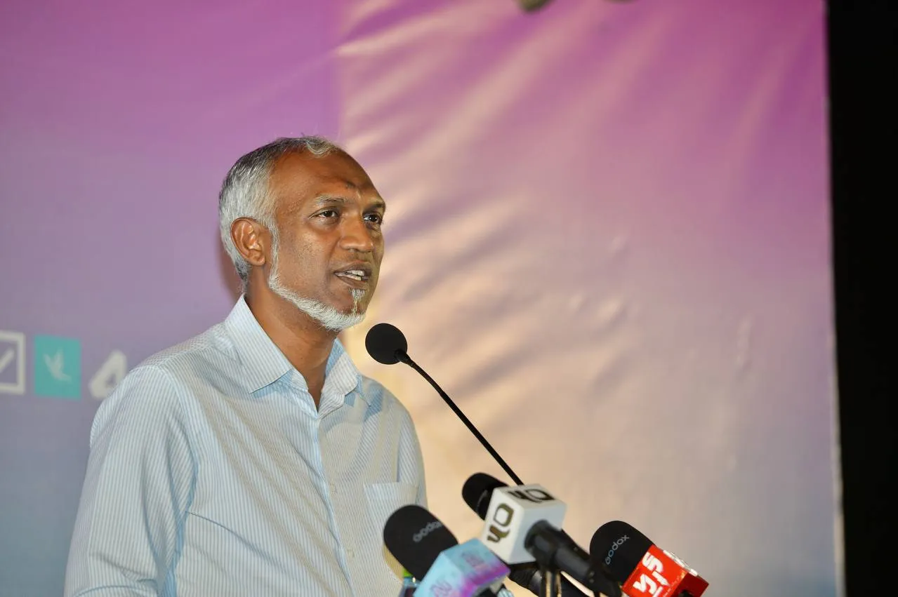 އެއްވެސް މީހެއްގެ ހައްގަކަށް ދުވަހަކުވެސް އަރައިނުގަންނަން؛ އަނިޔާވެރިއެއްވެސް ނުވަން: މުޢިއްޒު
