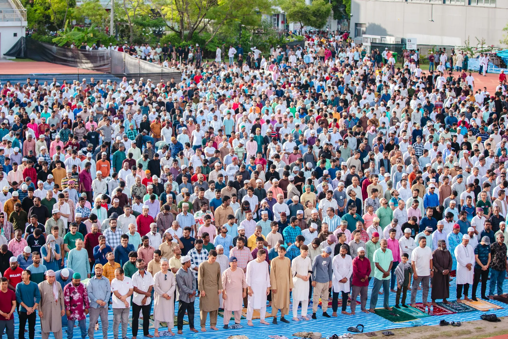 އީދު ނަމާދުގެ ބޮޑު ޖަމާއަތެއް -- ފައިލް ފޮޓޯ