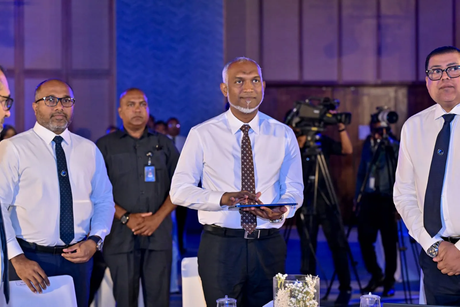 އިމިގްރޭޝަނުން އީ ވިސާގެ ހިދުމަތް ތައާރަފްކޮށް، އެ އިދާރާގެ ހިދުމަތްތައް ޑިޖިޓަލްކޮށްލައިފި