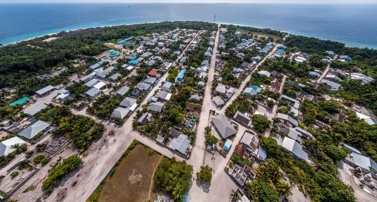 ށ. ފޭދޫ -- ފޮޓޯ: މޯލްޑިވްސް ވާޗިއަލް ޓުއާ