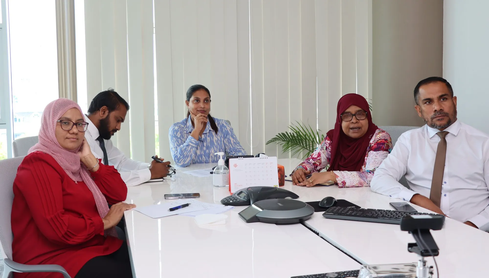 ރަށުން ބޭރުގައި މަސައްކަތްކުރާ ޕްރިންސިޕަލުންނަށް 7،000ރ. ދޭން ނިންމައިފި