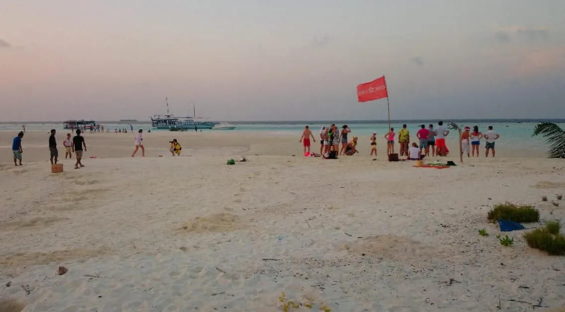 ފަތުރުވެރިންގެ ރައްކާތެރިކަމަށް، އިތުރު ފިޔަވަޅުތަކެއް ކަނޑައަޅައި އަމަލުކުރަން ފަށައިފި