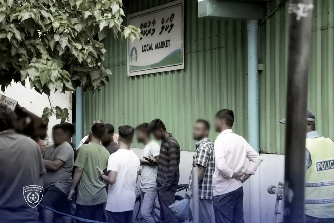 During a raid in local market by Immigration to curb the illegal expat issues (Photo/Immigration)