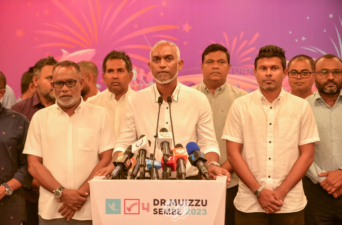 ކޮންމެ ރައްޔިތަކީ އަޅުގަނޑުގެ ކުރިމަތީގައި ހަމަހަމަ ރައްޔިތެއް: ޑރ މުއިއްޒު