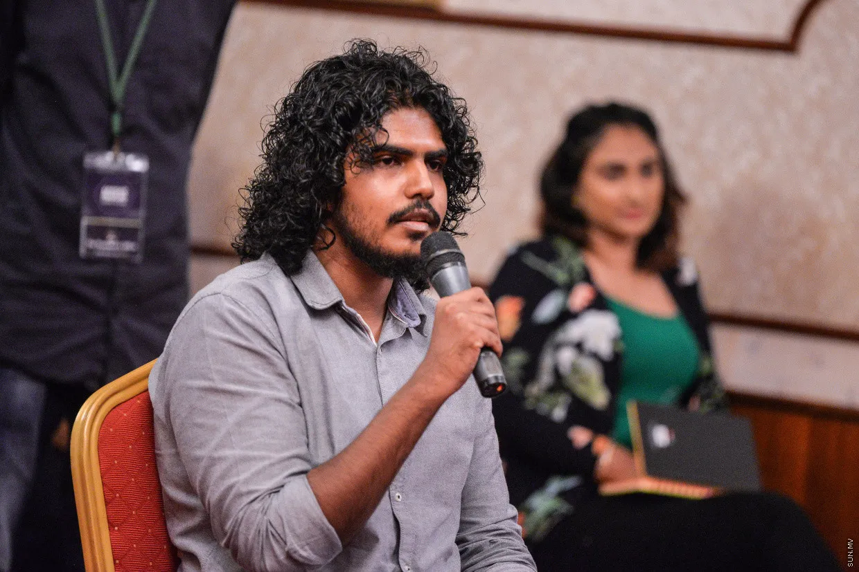 ނޫސްވެރިޔާ އަޒާންވެސް ޕީޕީއެމް ޓިކެޓްގައި މަޖިލީހަށް ވާދަކުރަނީ!