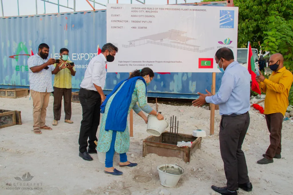 މަރަދޫ ގޭދޮށު މަސްޕްލާންޓް އަމަލީ މަސައްކަތް ފެށުމުގެ ތެރެއިން / ފޮޓޯ: އައްޑޫސިީޓ ކައުންސިލް