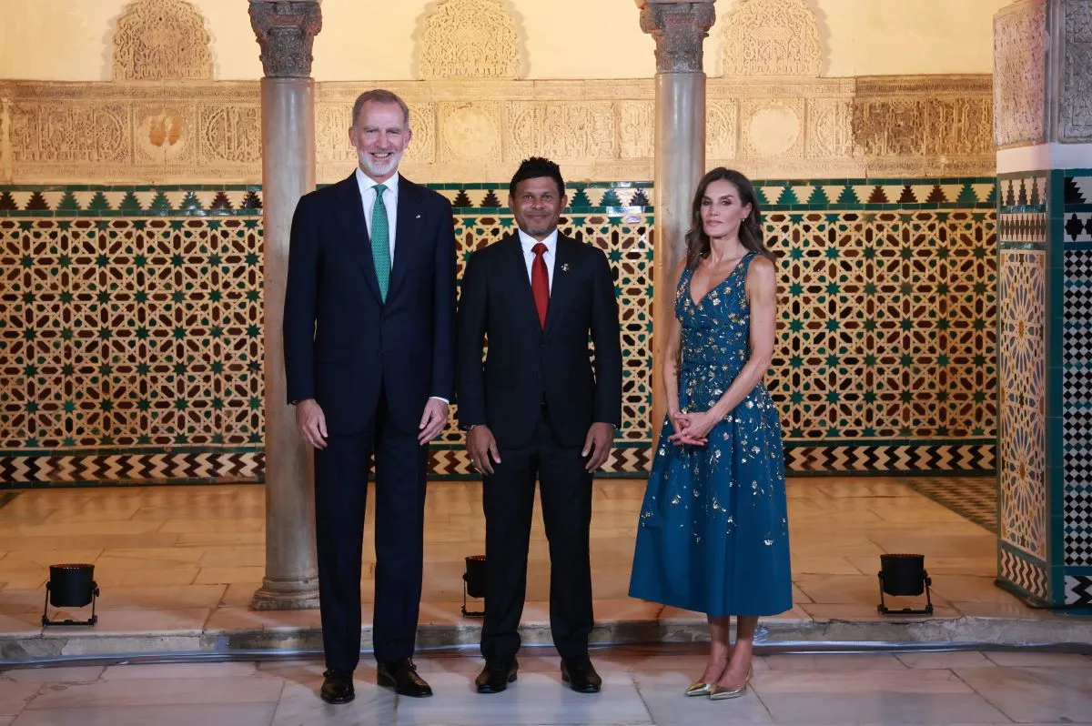 VP Latheef meeting with King and Queen (Photo/President's Office)