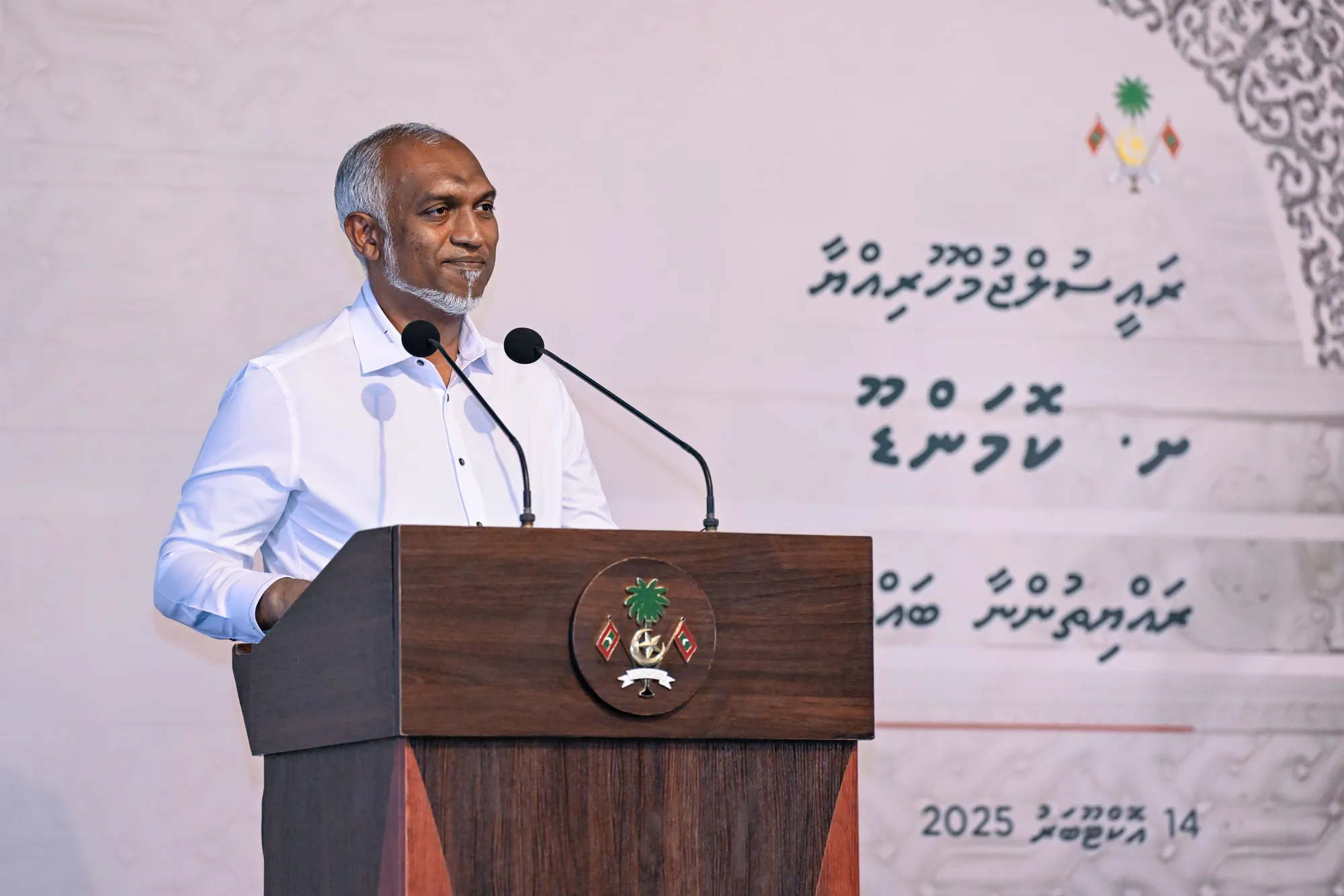 ކޮމަންޑޫ އެއާޕޯޓް ވެސް 30 މަސްތެރޭ ހުޅުވޭނެ: ރައީސް
