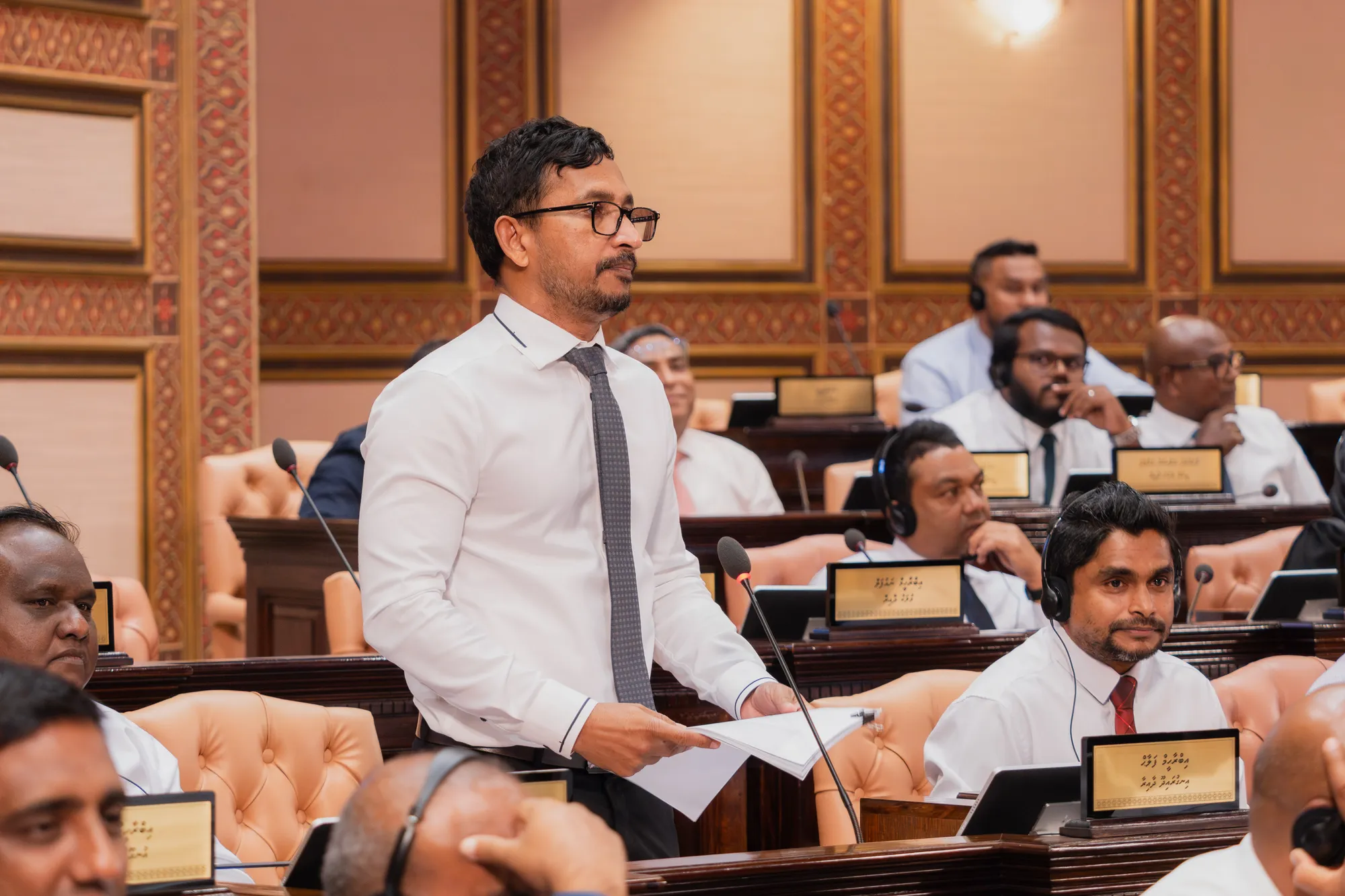 ރައީސް ވަހީދުގެ ވެރިކަން ވައްޓައިނުލެވުނު ބަޔަކު ބިޔަ ބޮޑު ޕީއެންސީގެ ވެރިކަން ވައްޓައިލަން އުޅުމަކީ ކަނޑުން ލޮނު ހިއްކަން އުޅުން ކަހަލަ ކަމެއް: ފަލާހް
