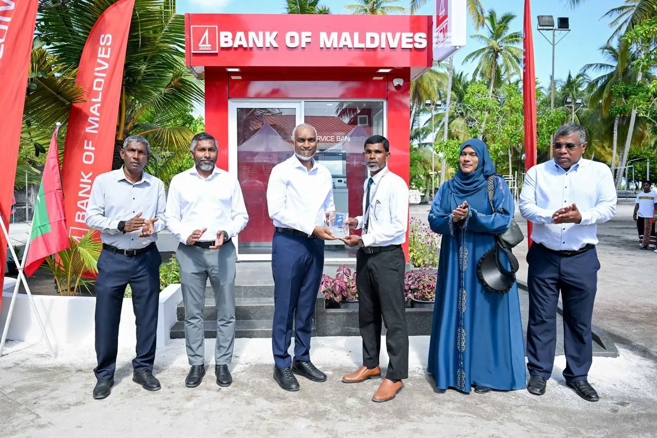 ބީއެމްއެލްއިން ފ. އަތޮޅުގެ މީހުން ދިރިއުޅޭ ހުރިހާ ރަށެއްގައި އޭޓީއެމްގެ ޚިދުމަތް ގާއިމުކޮށްފި