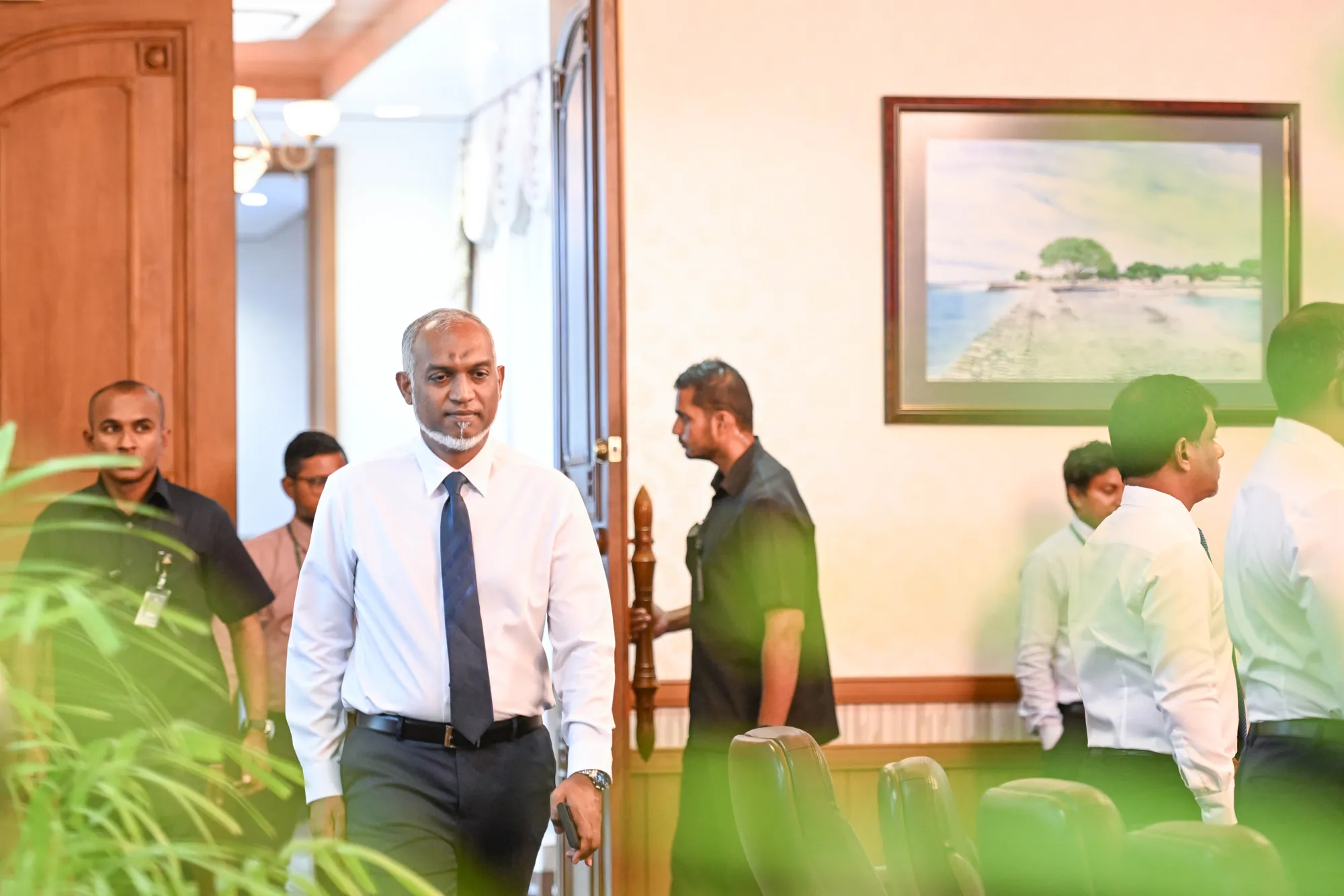 ރައީސް ޑރ.މުޢިއްޒު-- ފޮޓޯ: ރައީސް އޮފީސް
