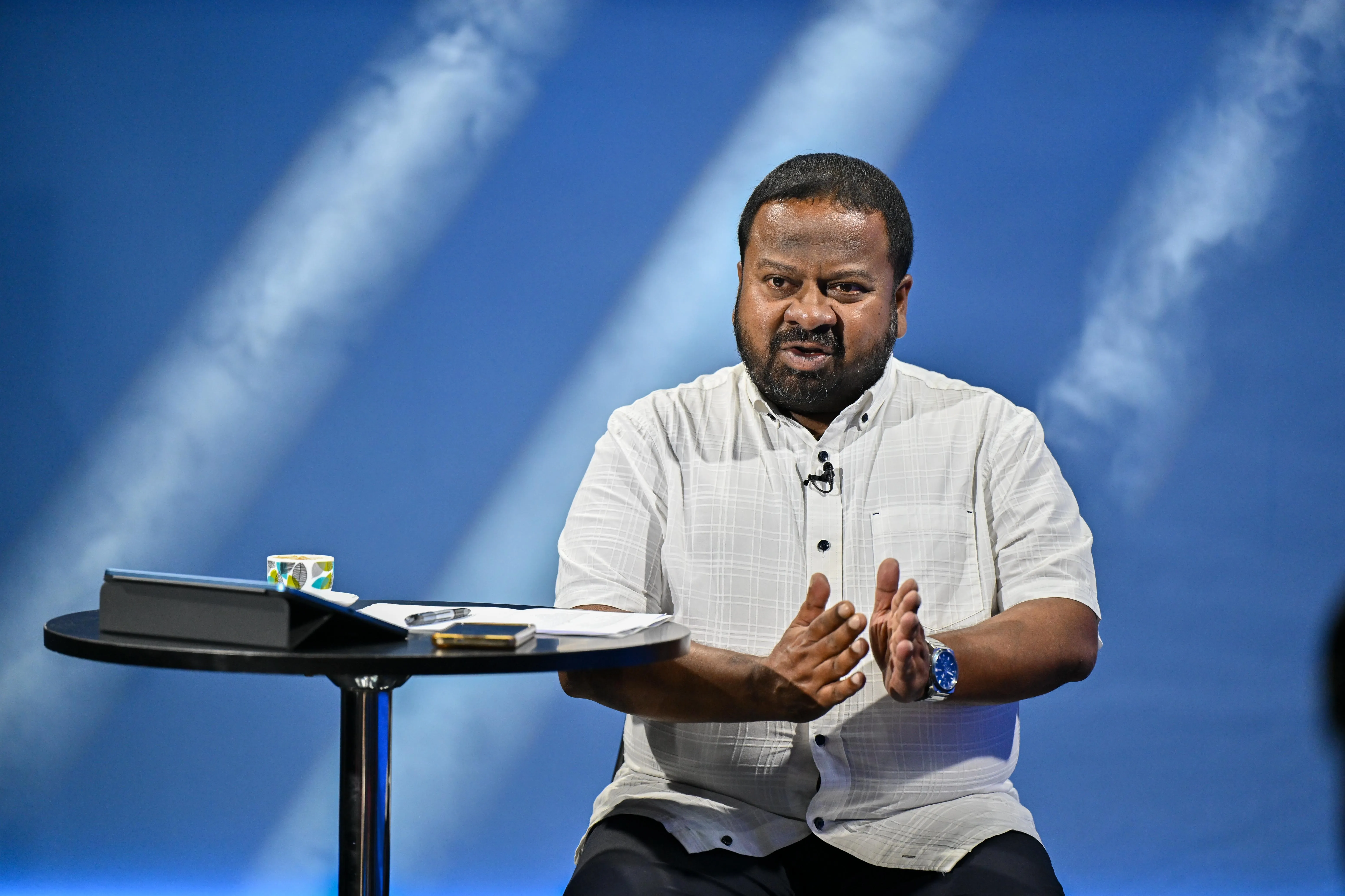 މައުލޫމާތު ދޭނީ މައުލޫމާތު ހޯދަން ހުށައެޅީ ޞައްްޙަ ނިޔަތެއްގައިތޯ ބަލާފައި ކަމަށް ތަރުޖަމާނު ވިދާޅުވެއްޖެ