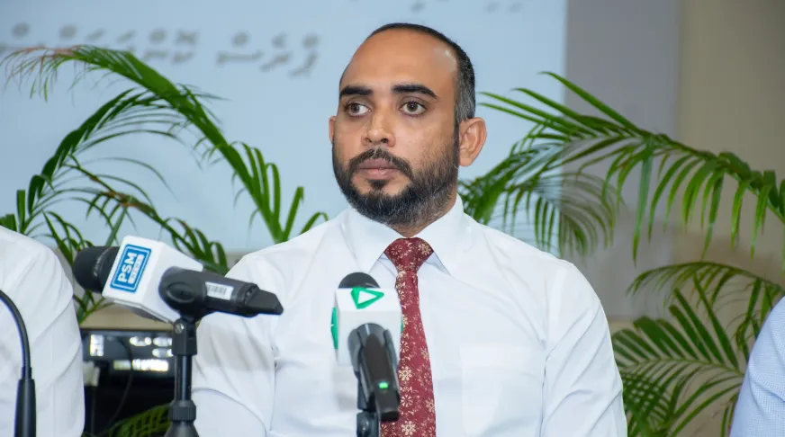 ޒުވާނުންގެ އެވޯޑަށް ނަންހުށަހަޅަން ފުރުސަތު ހުޅުވާލައިފި
