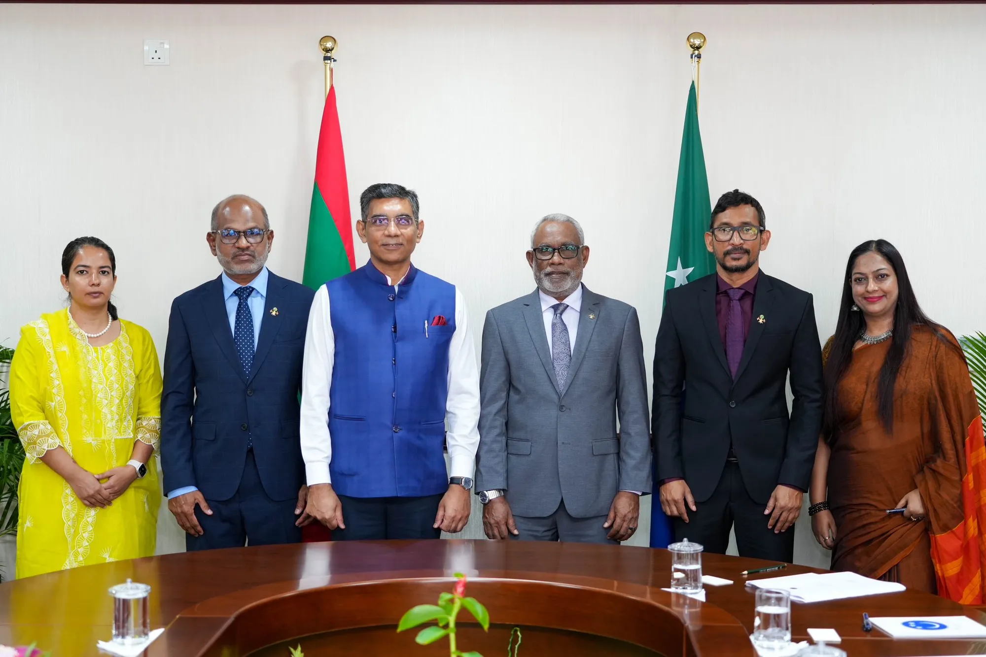 އިންޑިއާ ސަފީރު މަޖިލީހުގެ ރައީސް އަބްދުއްރަޙީމާ ބައްދަލުކުރެއްވުން -- ފޮޓޯ: ރައްޔިތުންގެ މަޖިލިސް