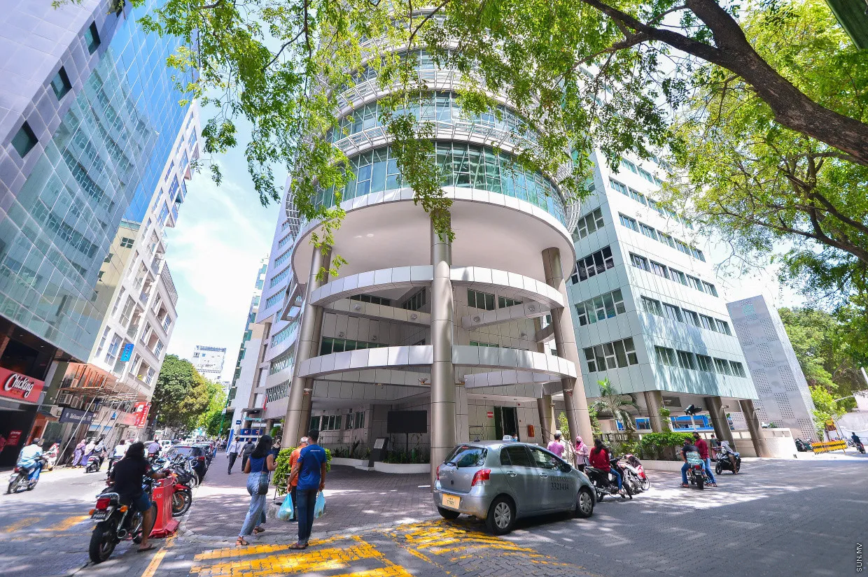 މުއައްސަސާތަކާ ބެހޭ ޞައްޙަ މައުލޫމާތު ލިބޭނެ ގޮތަށް، ޑިރެކްޓަރީ ވެބްސައިޓެއް