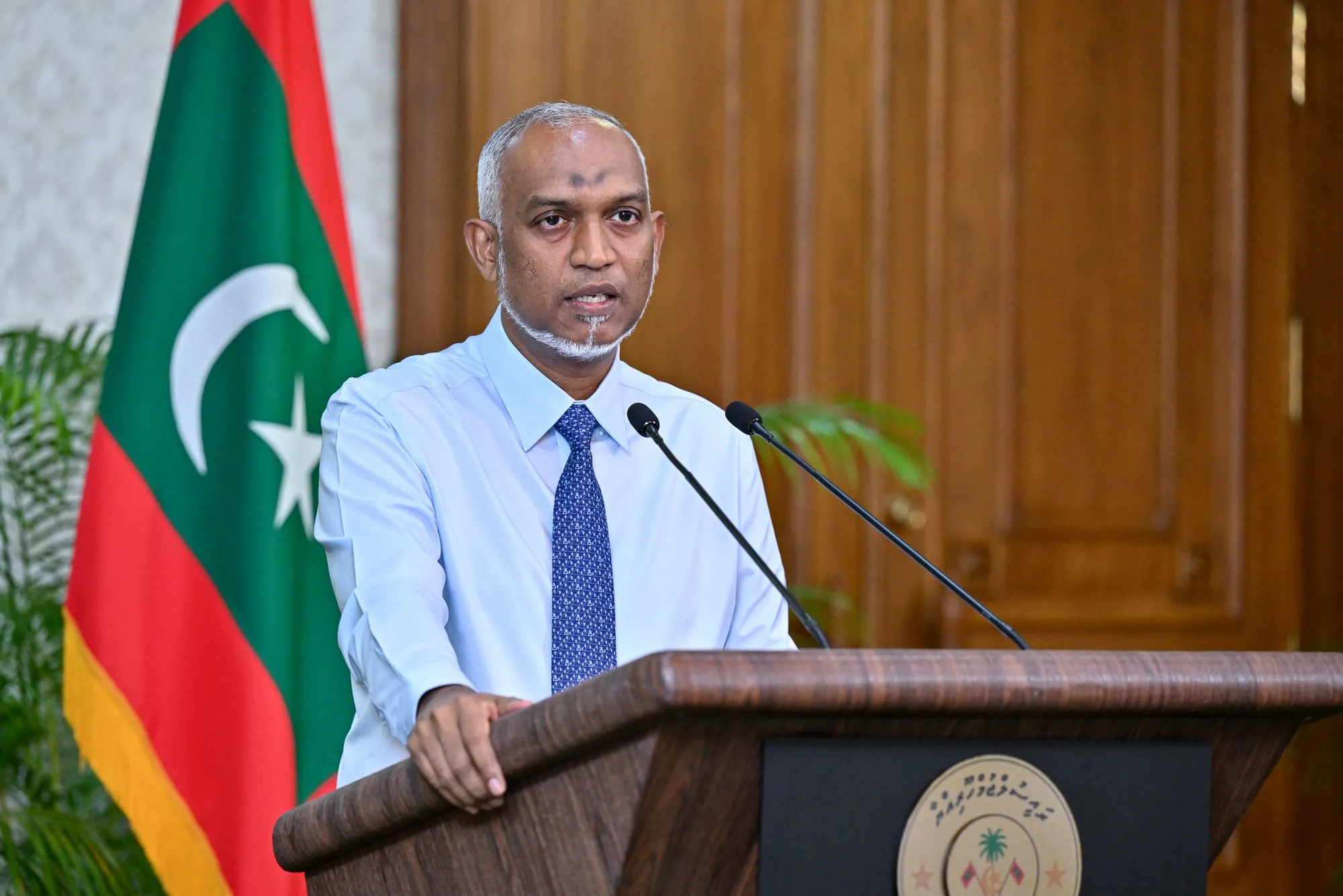 ރައީސް މިއަދުގެ ނޫސްވެރިންގެ ބައްދަލުވުމުގައި - ފޮޓޯ: ރައީސް އޮފީސް