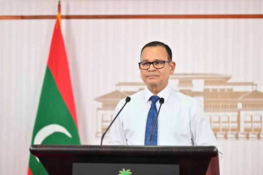 މ. އަތޮޅާއި ވ. އަތޮޅުގެ ރަށަކުންވެސް މީހުން ބަދަލުވާން އެދިއްޖެ!