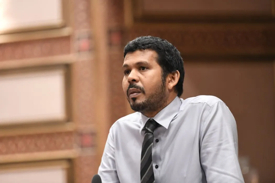100 ވެރިންނަށްވުރެ މި ވެރިކަމުގެ ދަރަނި ބޮޑު: ވަހީދު