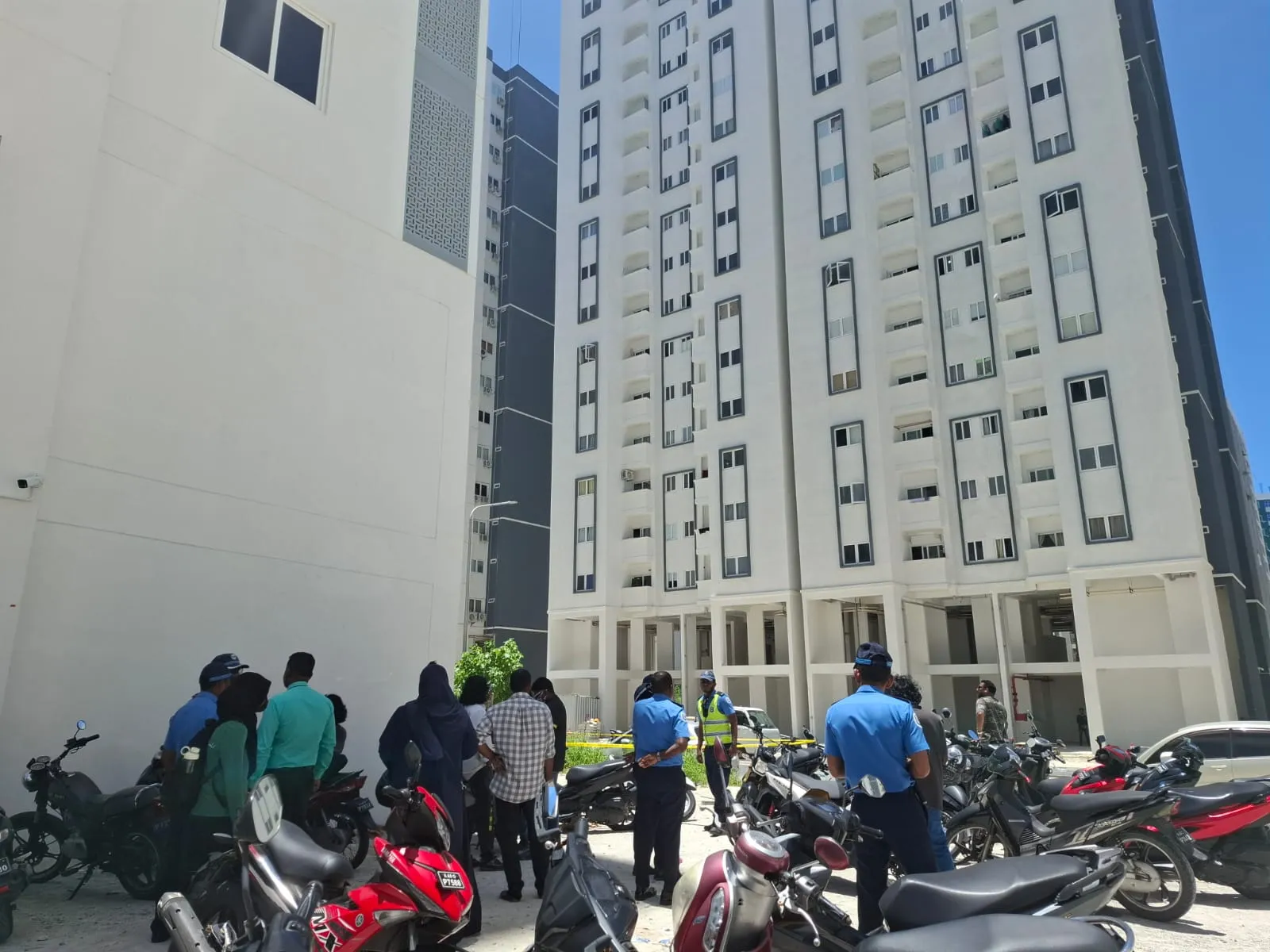 އަމާންއުދަރެސް ޓަވަރުގެ ތިންވަނަ ބުރިން 16 އަހަރުގެ އަންހެން ކުއްޖަކު ވެއްޓިއްޖެ