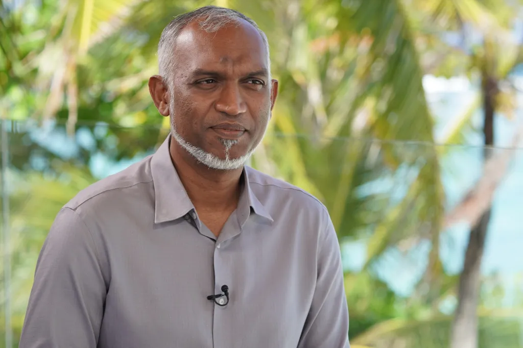 އަޅުގަނޑަކީ ޕްރޯ ޗައިނާ މީހެއް ނޫން؛ ހުރިހާ ގައުމަކާ އެކުވެސް ގުޅުން ބަދަހި ކުރާނަން: ޑރ.މުޢިއްޒު