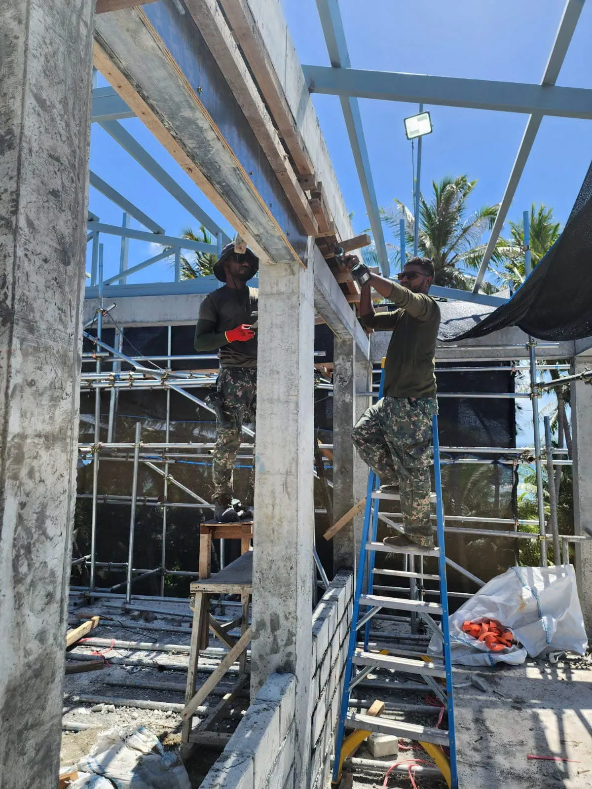 ދިޔަމިގިލީ ސްކޫލުގެ ފުރަތަމަ ފަންގިފިލާގެ ރޭނުން ސިފައިން ނިންމާލައިފި