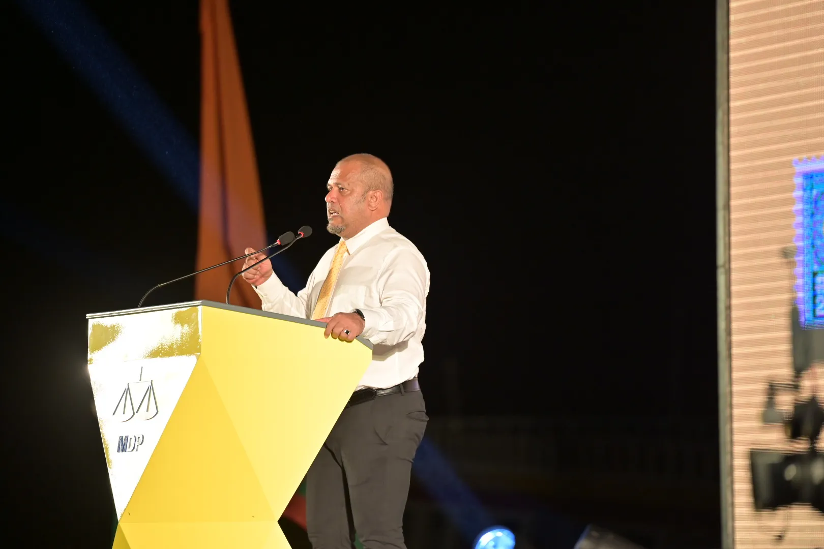 ދެން އަންނަ ރައީސް އަކު، ރާއްޖޭގެ ތަރައްގީއަށް ކުރާނެ އިތުރު މަސައްކަތެއް ނުބާއްވާނަން: ޝަރީފު