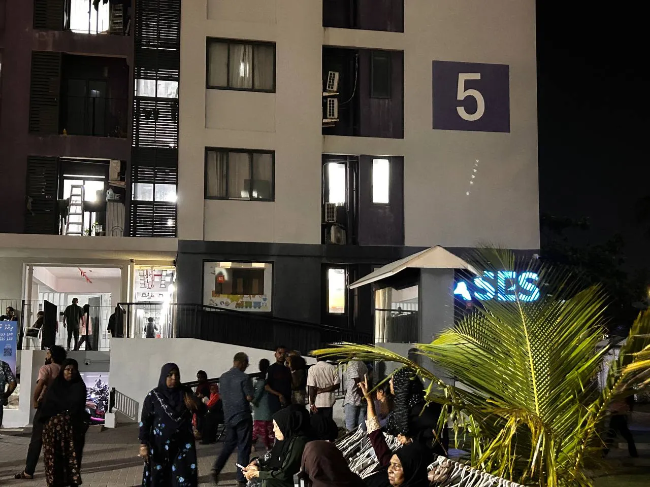 އޭސީ އައުޓްޑޯ ޔުނިޓެއްގައި ރޯވެ އަލިފާނުގެ ހާދިސާއެއް ހިނގައިފި