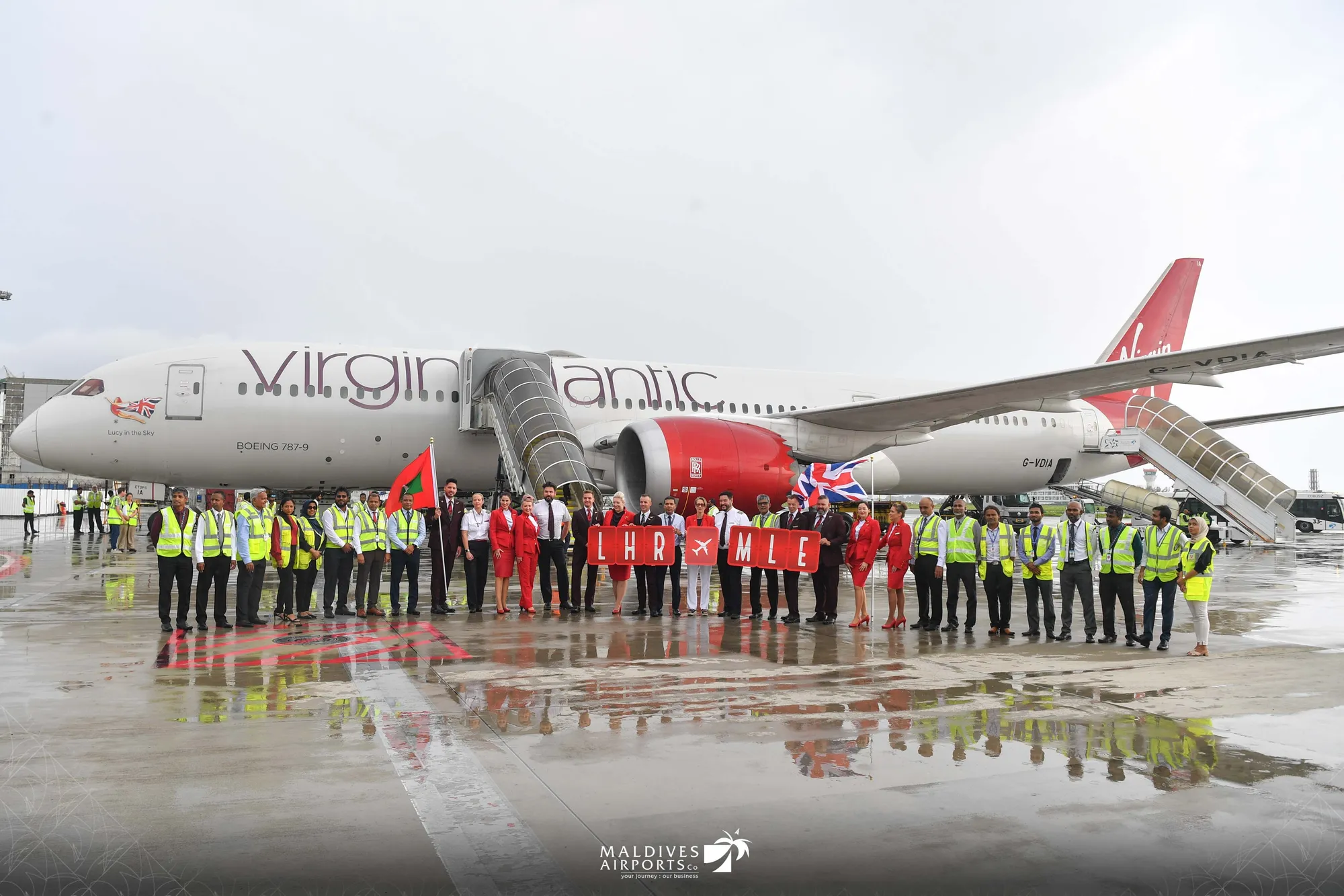 "ވާޖިން އެޓްލާންޓިކް" ގެ އުދުހުންތައް ރާއްޖެއަށް ފަށައިފި!