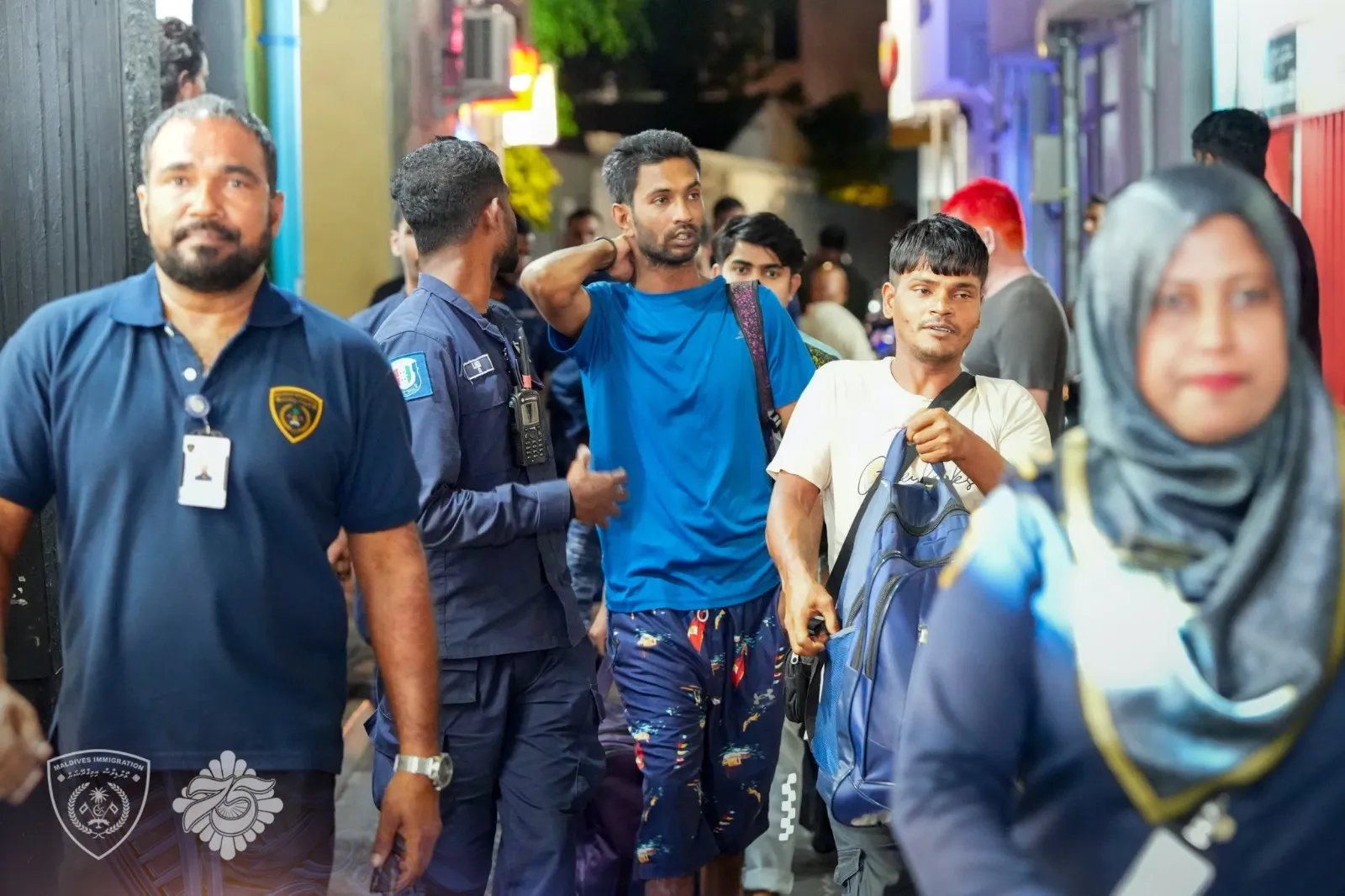 އިމިގްރޭޝަނުން ކަރަންކާ މަގުގައި ހިންގި އޮޕަރޭޝަނުގެ ތެރެއިން... ފޮޓޯ: އިމިގްރޭޝަން
