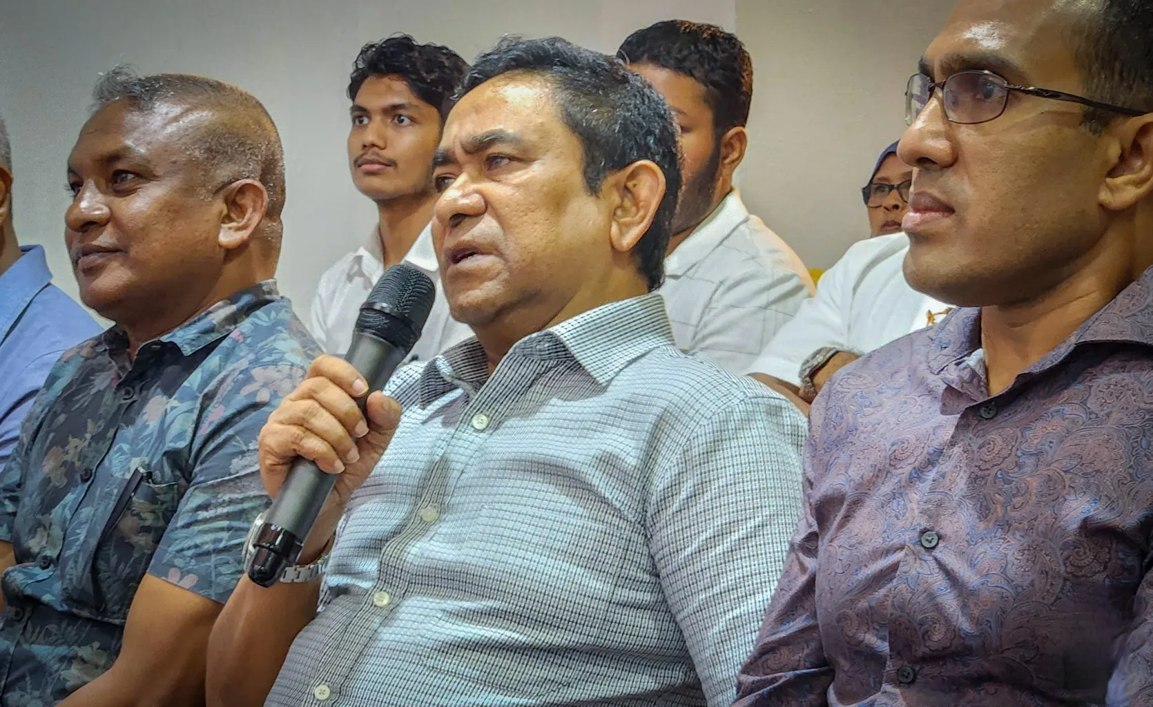 ޜައީސް ޔާމީން ފްރޮންޓް އޮފީސް ޖަލްސާގައި--ފޮޓޯ/ތޭރަ އޮންލައިން