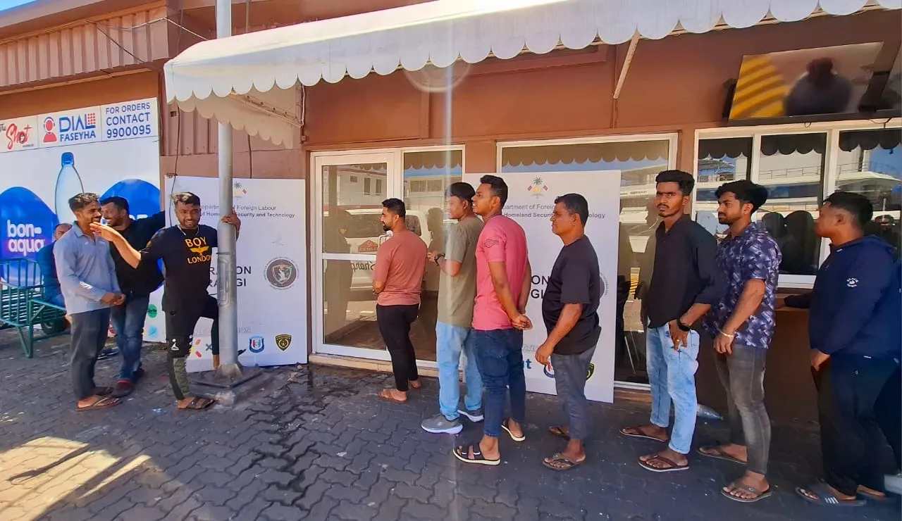 ބިދޭސީންގެ ބަޔޮމެޓްރިކްސް ނަގަނީ: ފޮޓޯ/ ވޮއިސް