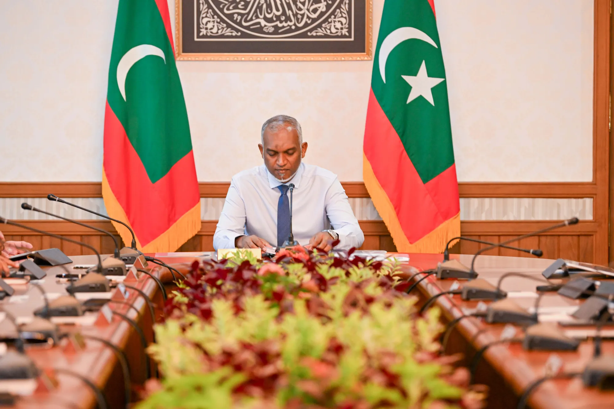 ރައީސް ޑރ. މުހައްމަދު މުއިއްޒު