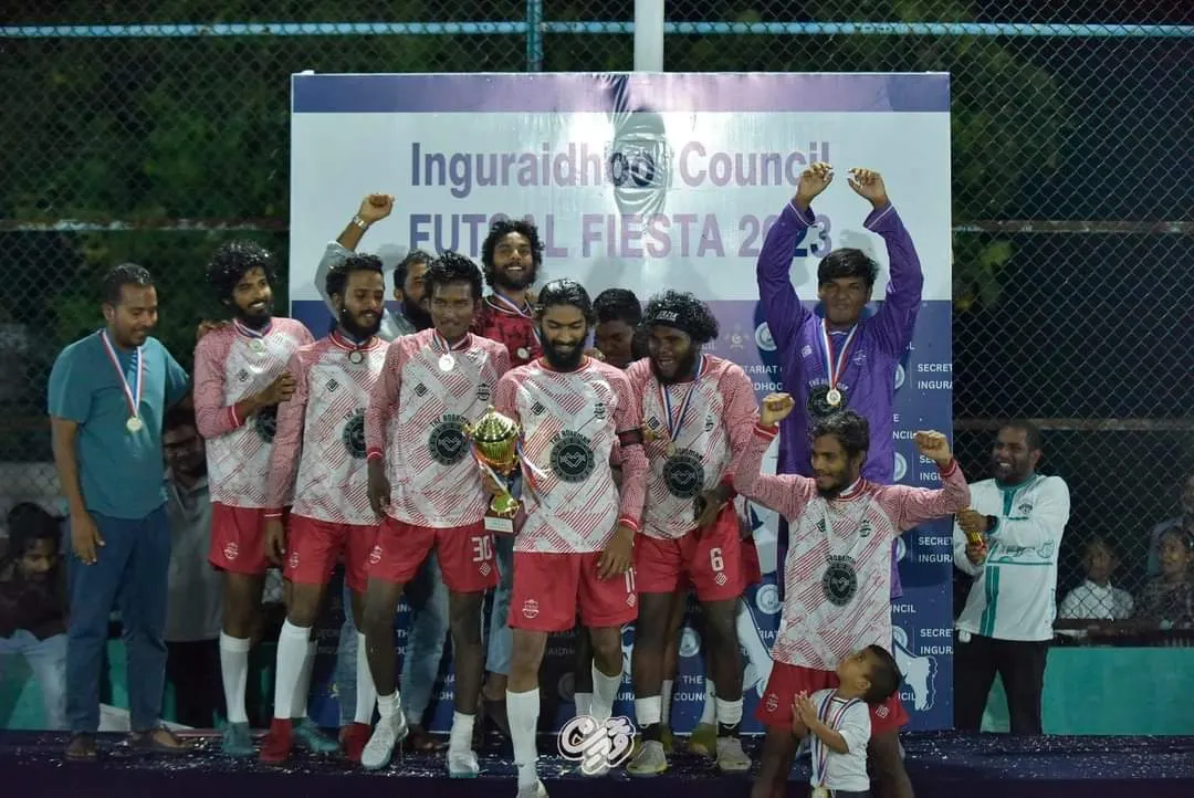 ފަސޭހަކަމާއި އެކު އެފްސީ ހެސަ ވާދަ ބަލިކޮށް ޗެމްޕިއަންކަން ސްޓްރީޓް ބްރަދާސްއަށް!