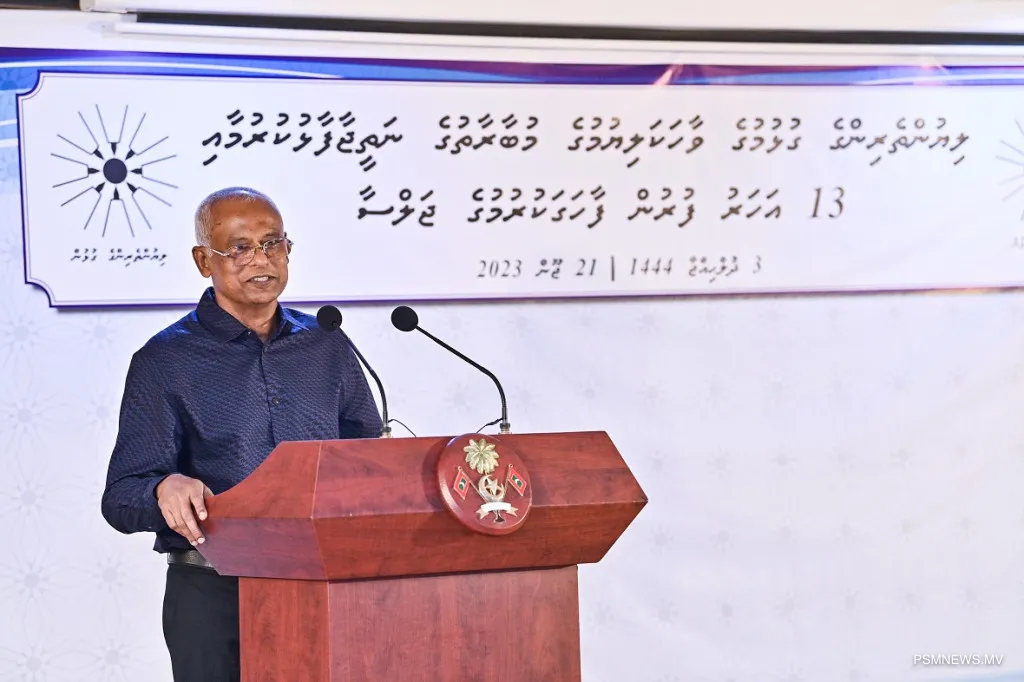 ދިވެހި ބަހުގެ ލިޔުންތައް އިތުރުކޮށް، ބަހަށް ޒުވާނުން ޝައުގުވެރިކުރުވަން ރައީސް ގޮވާލައްވައިފި