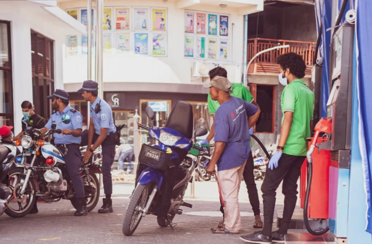 އެސްޓީއޯ އިން ޕެޓްރޯލާއި ޑީސަލް އަގު ބޮޑުކޮށްފި؛ ޕެޓްރޯލުން 2.5ރ، ޑީސަލުން 3.6ރ ބޮޑު