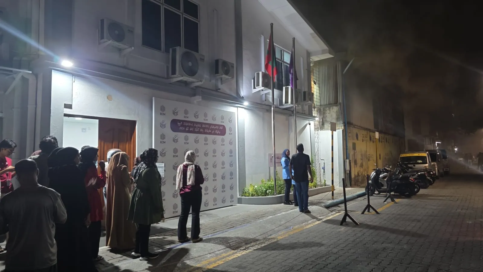 އަލިފާނުގެ ހާދިސާ އާއި ގުޅިގެން ވޯޓާސް ރަޖިސްޓްރީގައި ސޮއިކުރުން މެދި ކަނޑާލައިފި