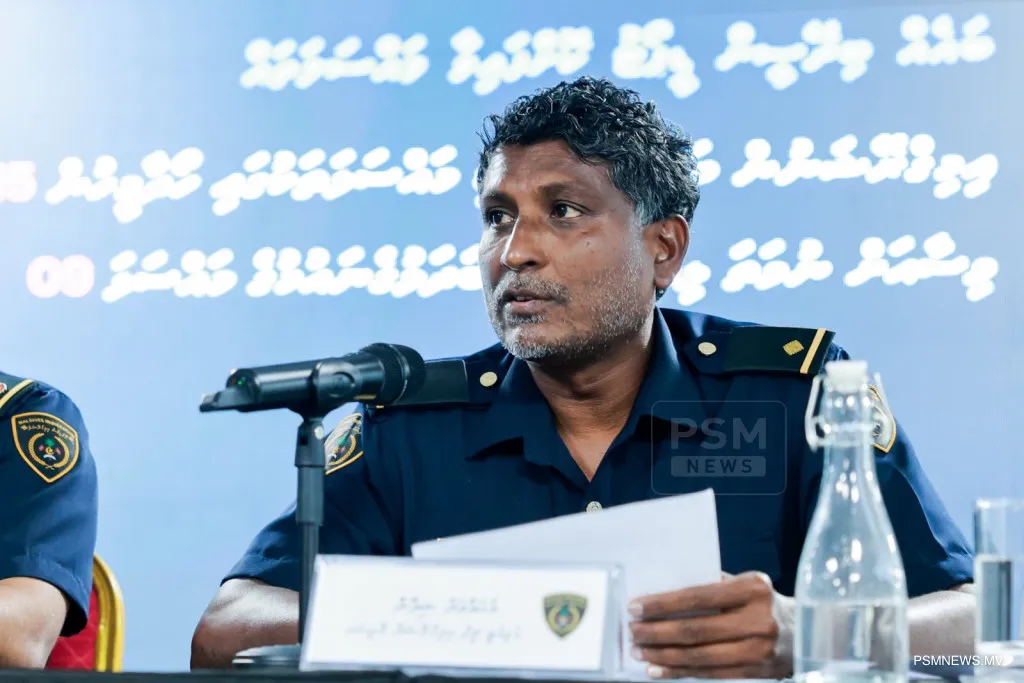 ޑެޕިއުޓީ ޗީޕް އިމިގްރޭޝަން އޮފިސަރ މުޙައްމަދު ޝިފާން - ފޮޓޯ: ޕީއެސްއެމް