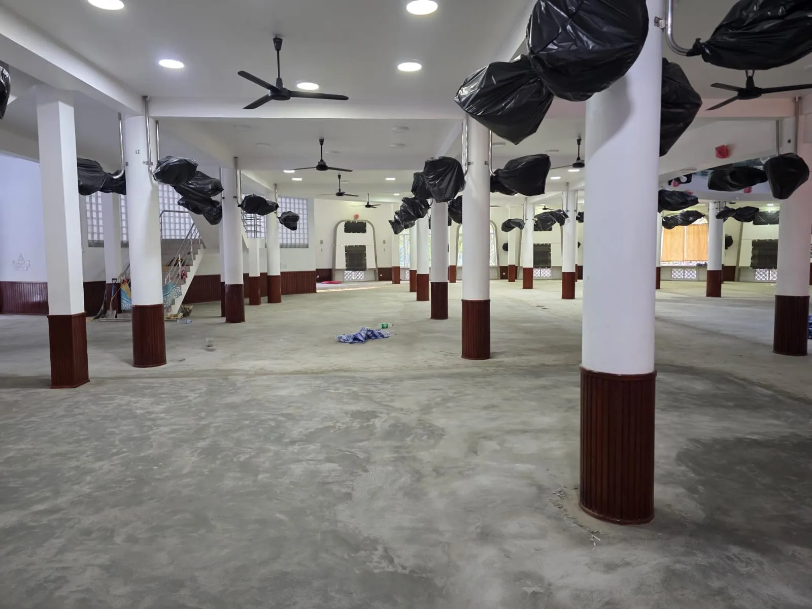 ގުއްބު މިސްކިތުގެ މަސައްކަތް ކުރެވެމުން ދަނީ-- ފޮޓޯ/ ޑރ ޝަހީމް
